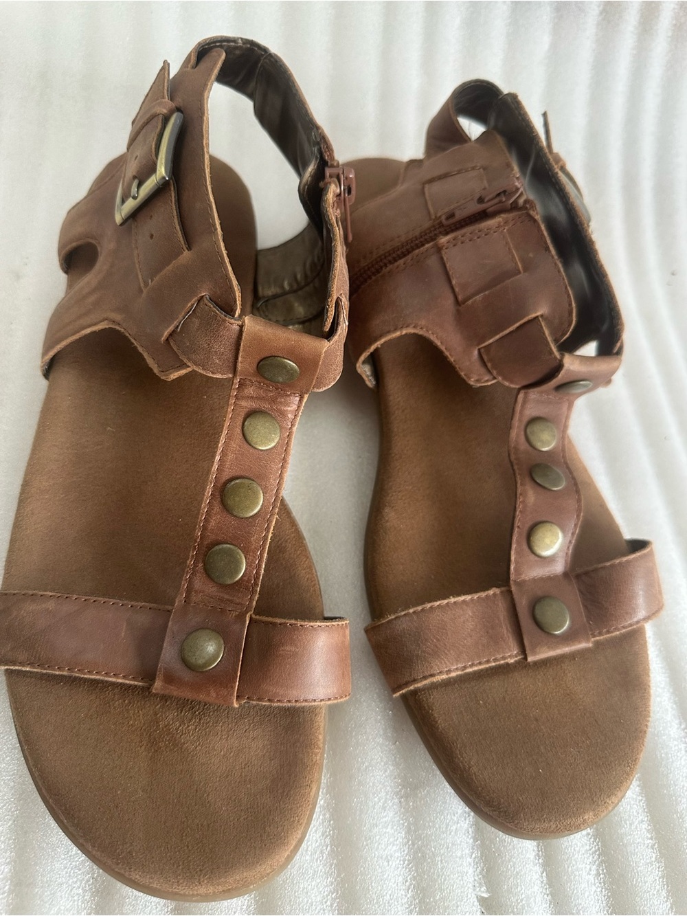 AEROSOLES Brown Leather T-Strap Studded Sandals